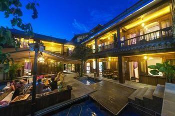 Lijiang Banshan Yunfu Boutique Hostel ภายนอก รูปภาพ