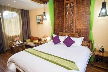Lijiang Banshan Yunfu Boutique Hostel ภายนอก รูปภาพ