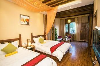 Lijiang Banshan Yunfu Boutique Hostel ภายนอก รูปภาพ